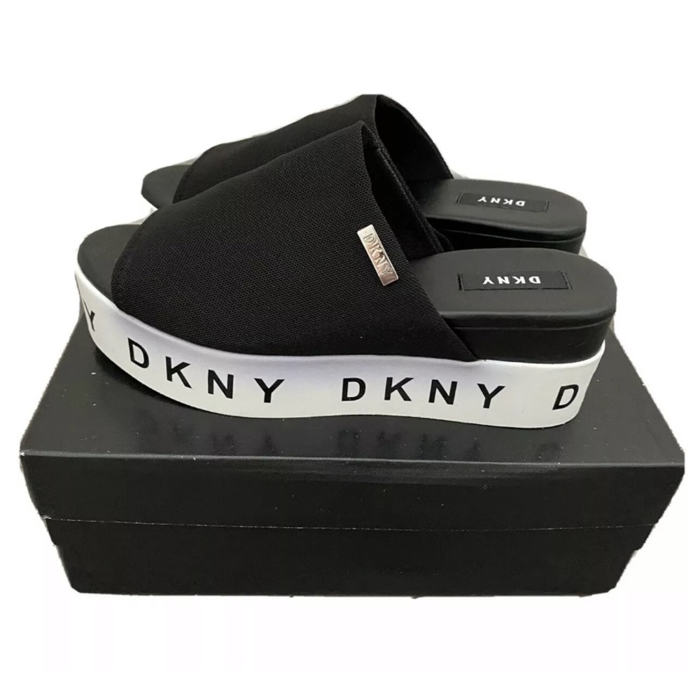 DKNY Black White CARLI SLIDE SANDALS Platform 39